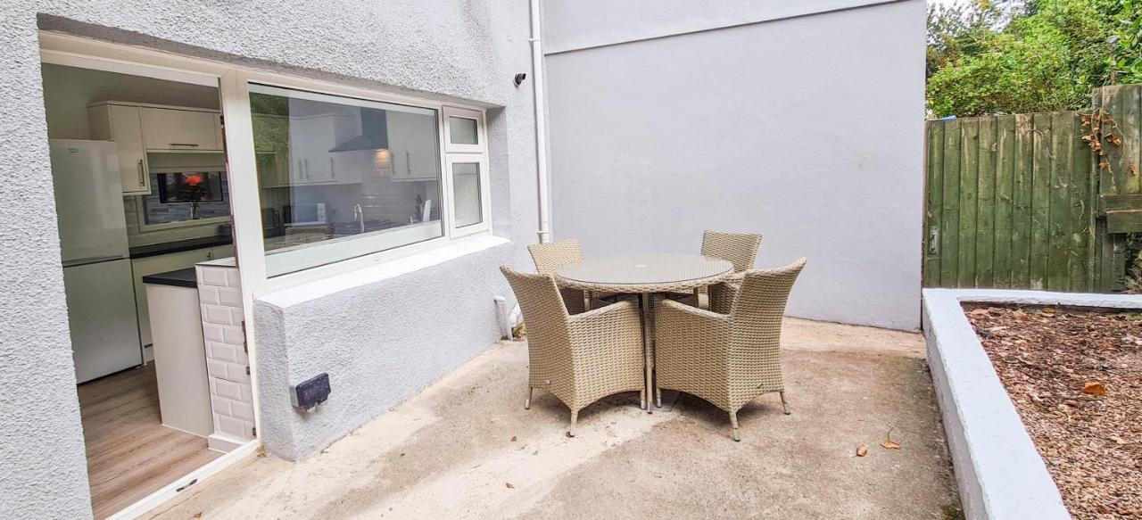 Driftwood Cottage, Luxury Character Cottage In The English Riviera, Close To The Picturesque Precinct Of St Marychurch, A Short Walk To The Stunning Beaches Of Babbacombe And Oddicombe! トーキー エクステリア 写真